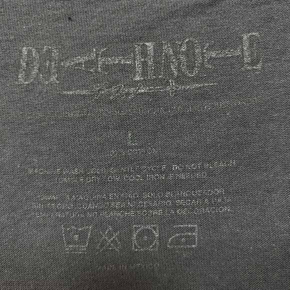 Death Note Light Yagami vs L in Ryuks Apple Anime Tee L - Picture 4 of 4